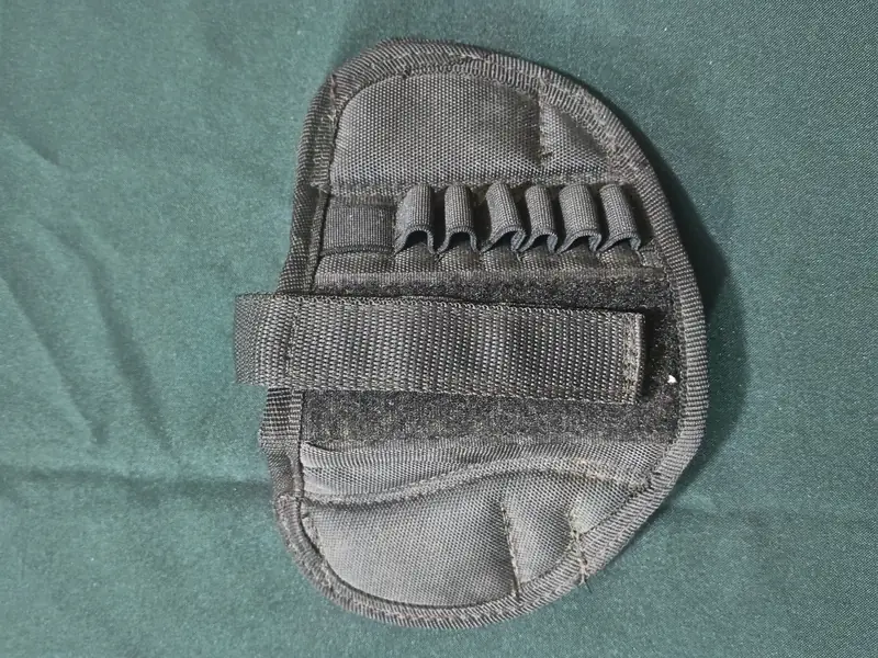 Chapuza con porta cartuchos y velcro